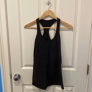 lululemon stripes womens tank!